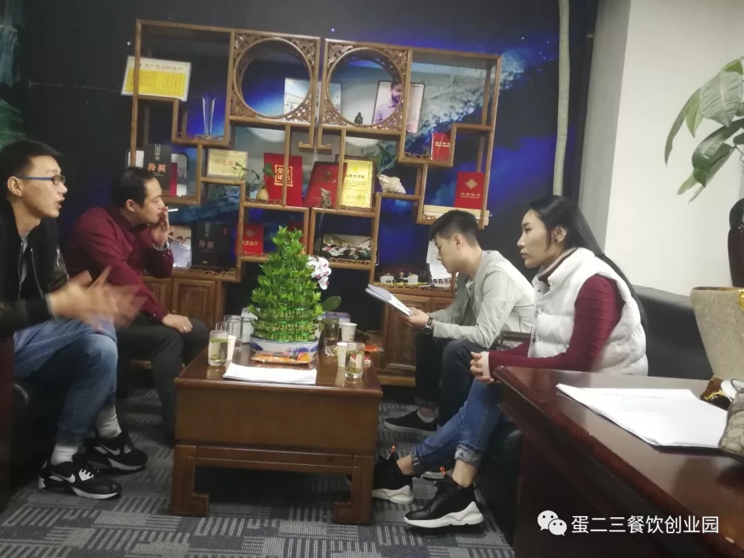 小郡肝进展新趋势，签约维权根本停不下来！
